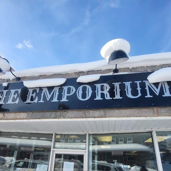 theemporium209